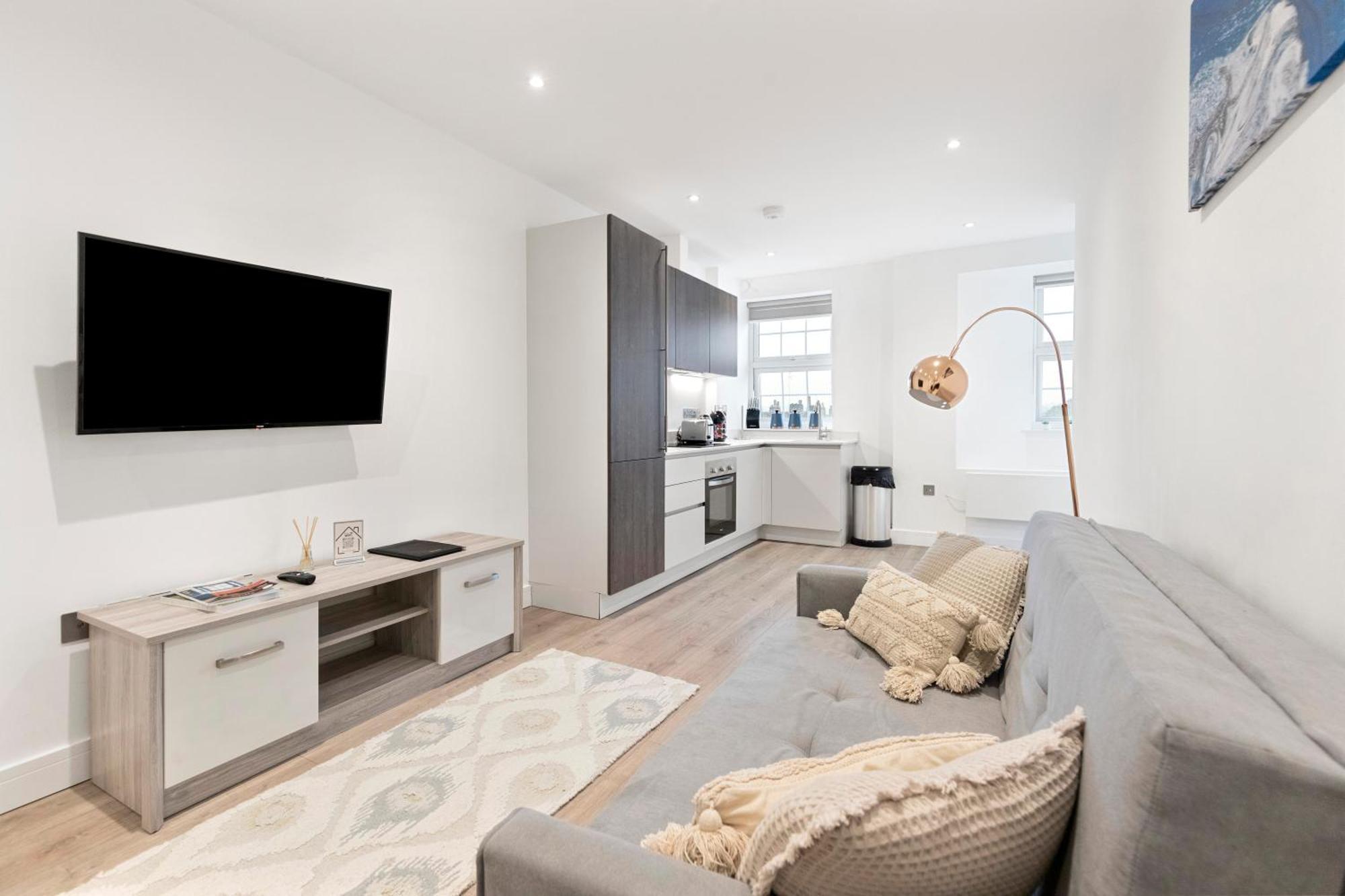 Bright And Spacious Apartment - Excellent Location ロンドン エクステリア 写真