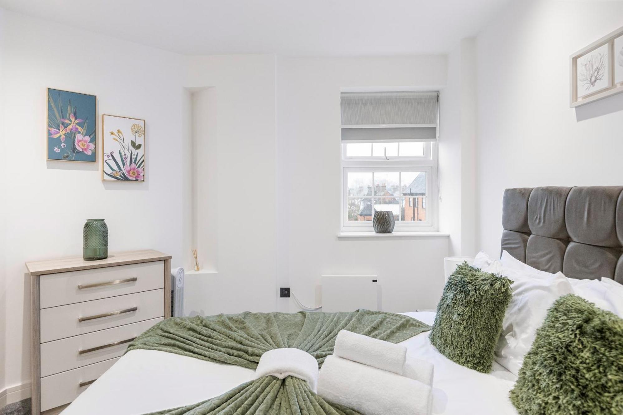 Bright And Spacious Apartment - Excellent Location ロンドン エクステリア 写真